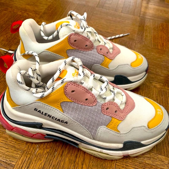 balenciaga triple s yellow limited edition